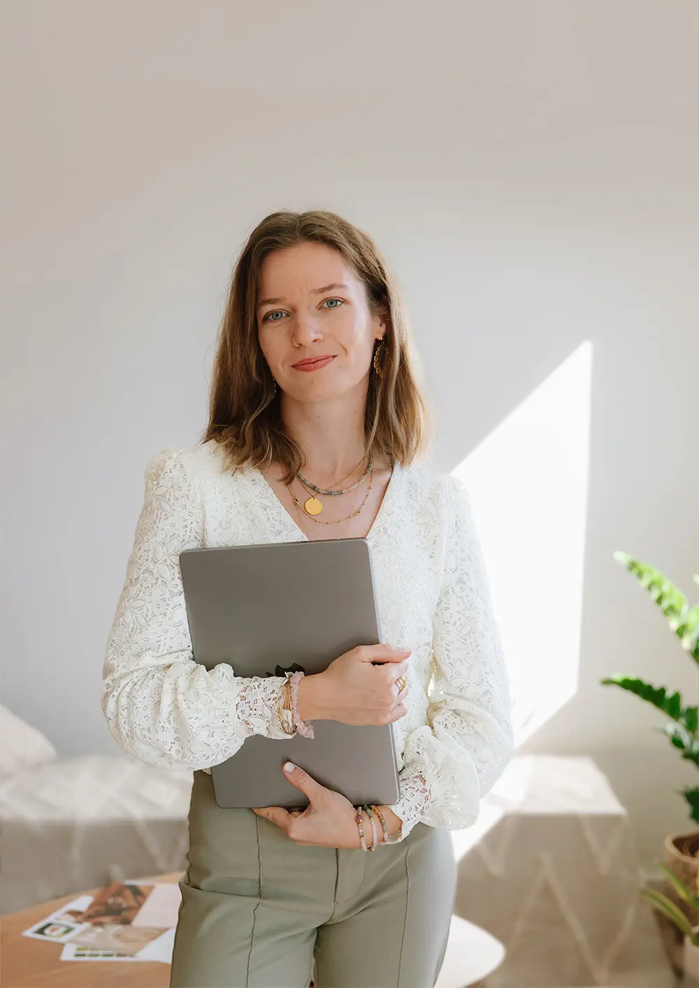 graphiste-bien-etre-holistique marine laborie graphiste sensible